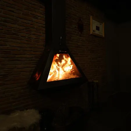 Strugu Hotel Voskopojë