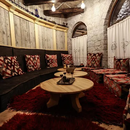 Hotell Strugu 3*