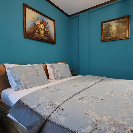 Strugu Hotell