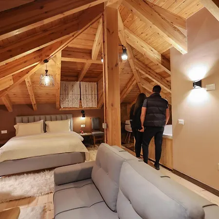 Strugu Hotell Voskopojë