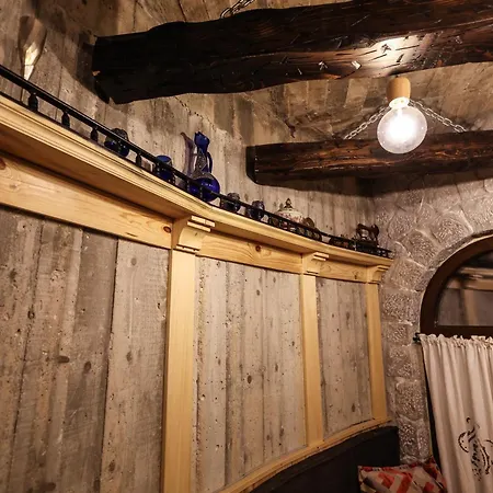 Szálloda Strugu 3*
