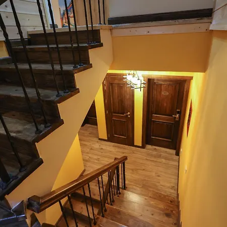 Hotel Vila Strugu 3*