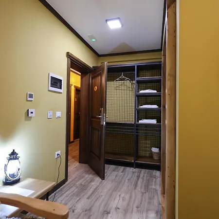 Hotel Vila Strugu 3*