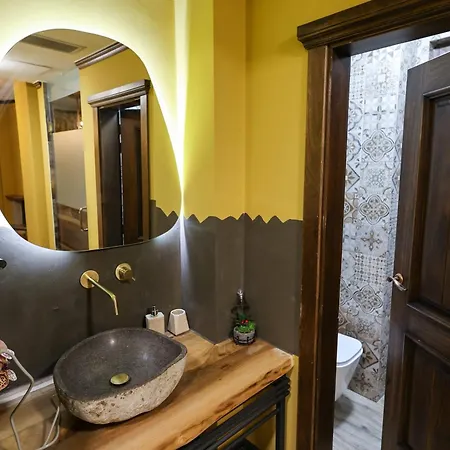 Hotel Vila Strugu 3*